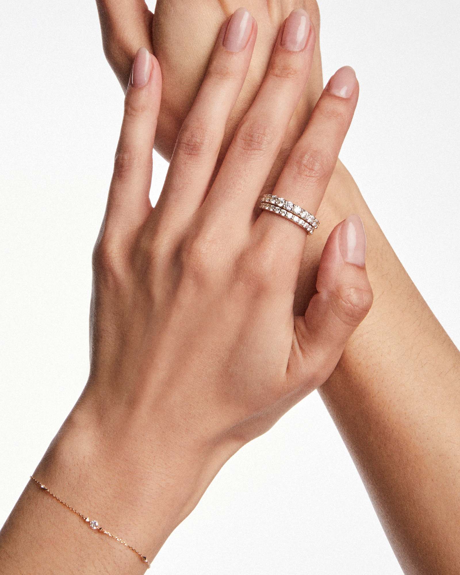 kendra-scott-marilyn-band-ring-2.00-carat-white-lab-diamond-yellow-gold-00