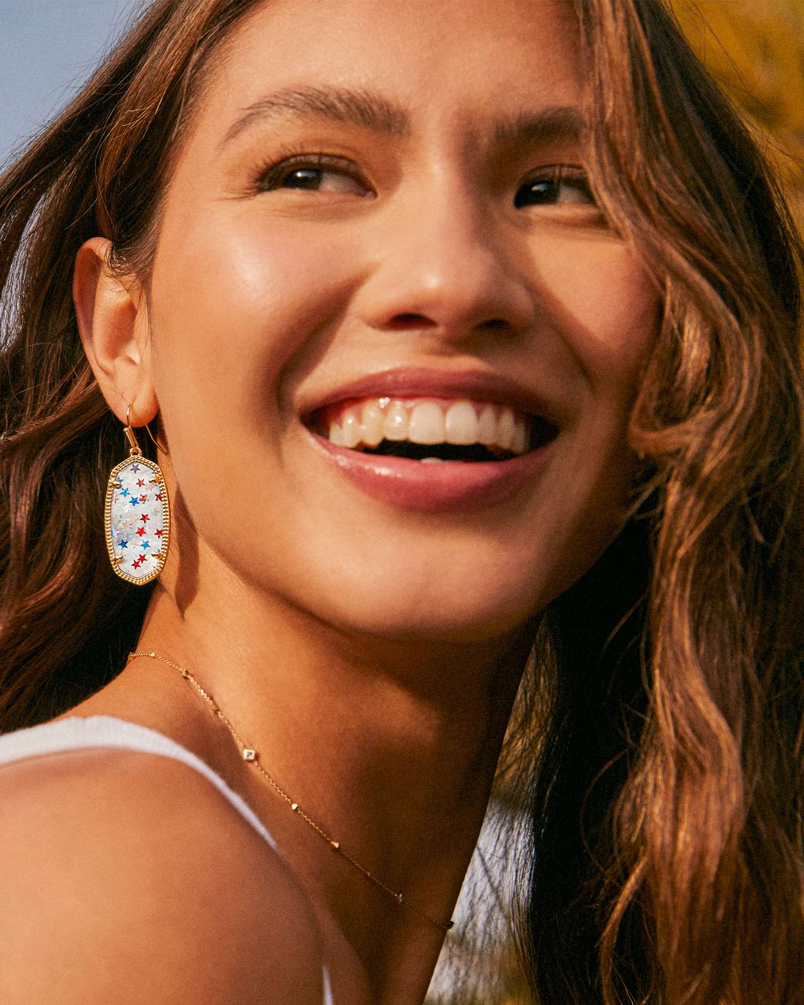 Kendra-Scott-Elle-Drop-Earrings-Red-White-Blue-Stars-Ivory-Mop-Gold-01