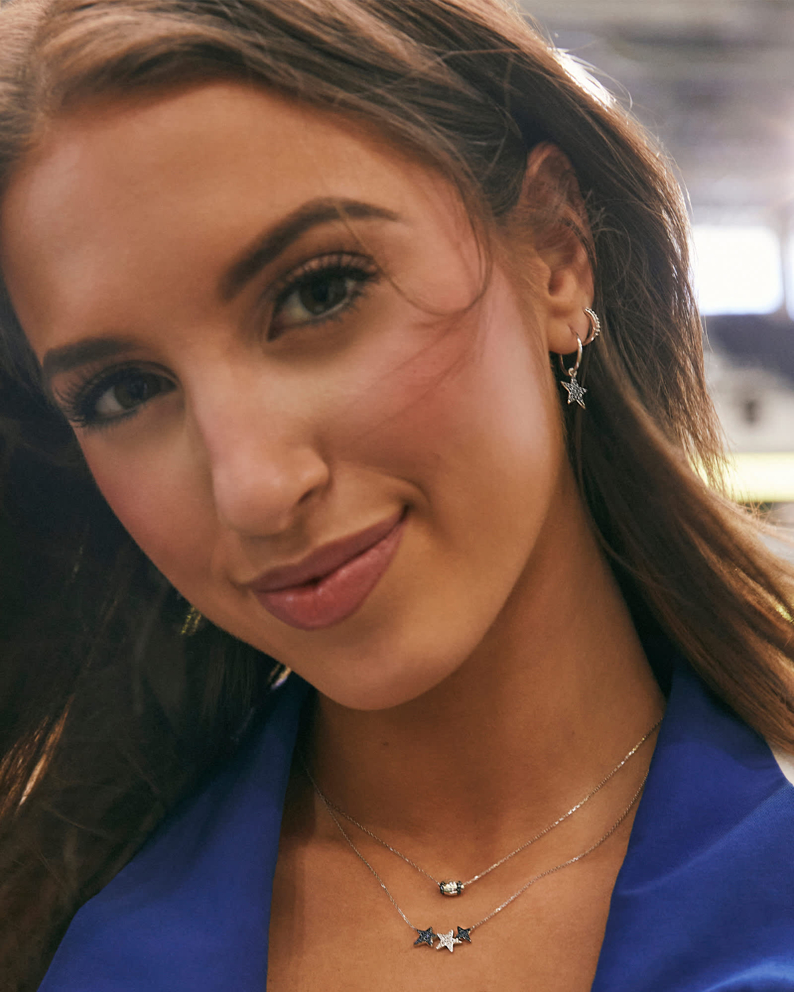 Kendra-Scott-Star-Cluster-Pendant-Necklace-Blue-Sapphire-White-Diamond-White-Gold-00