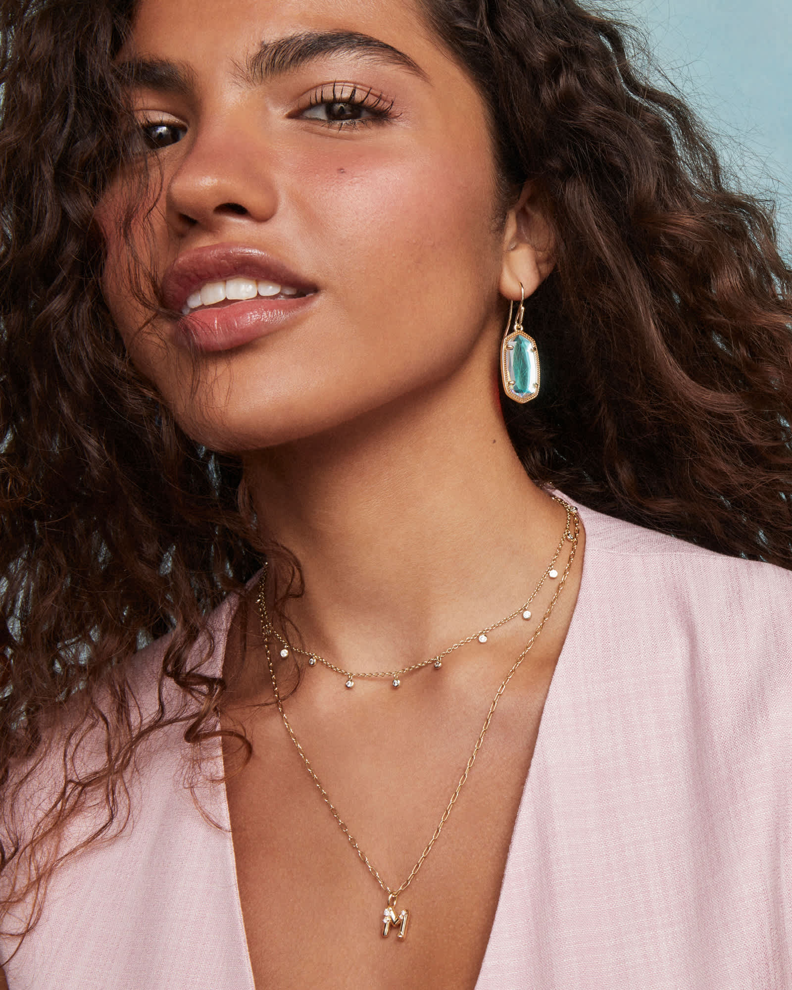 Kendra-Scott-Dani-Drop-Earrings-Dichroic-Glass-Gold-01