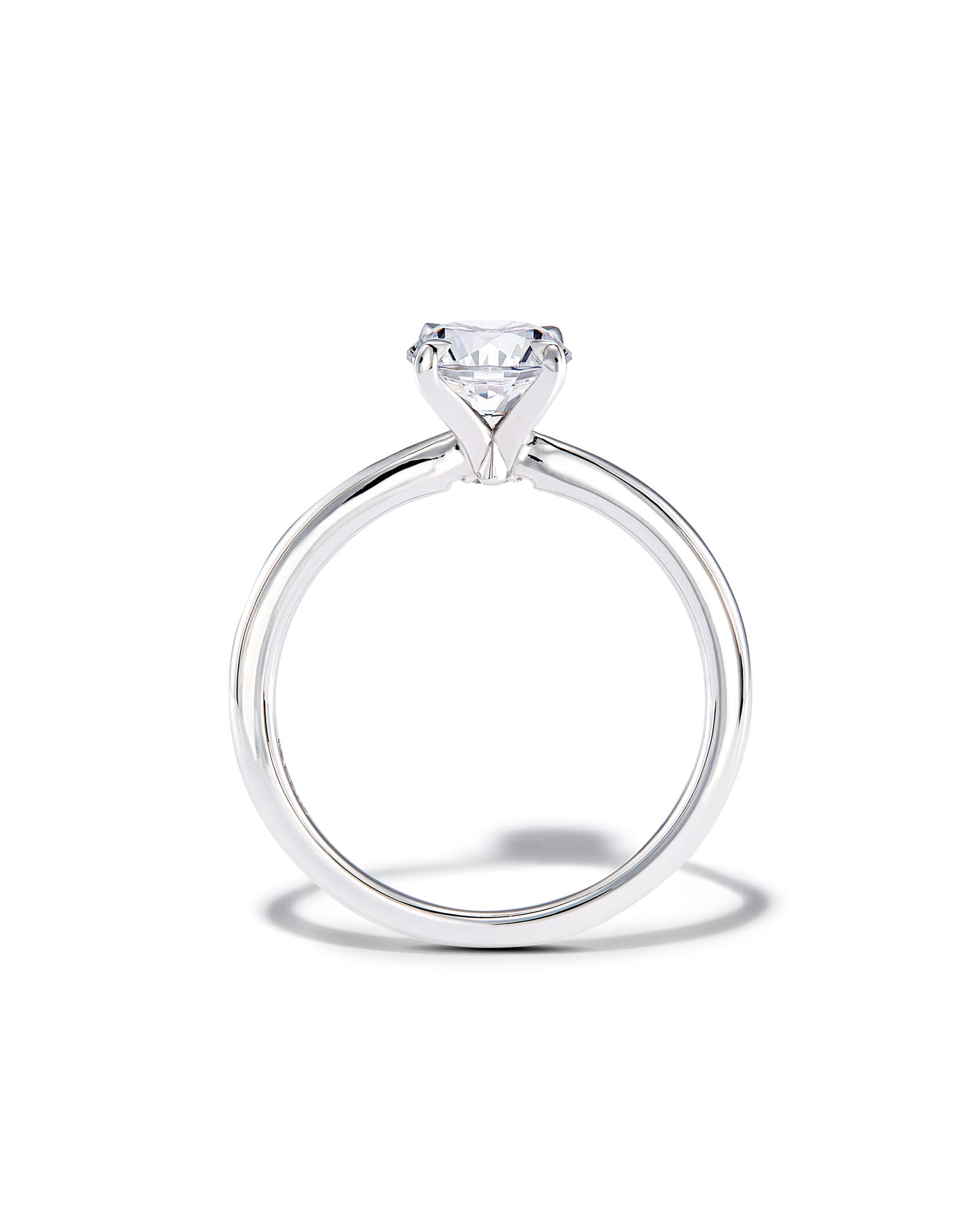 kendra-scott-round-solitaire-engagement-ring-white-gold-1.0-ct-white-diamond-01