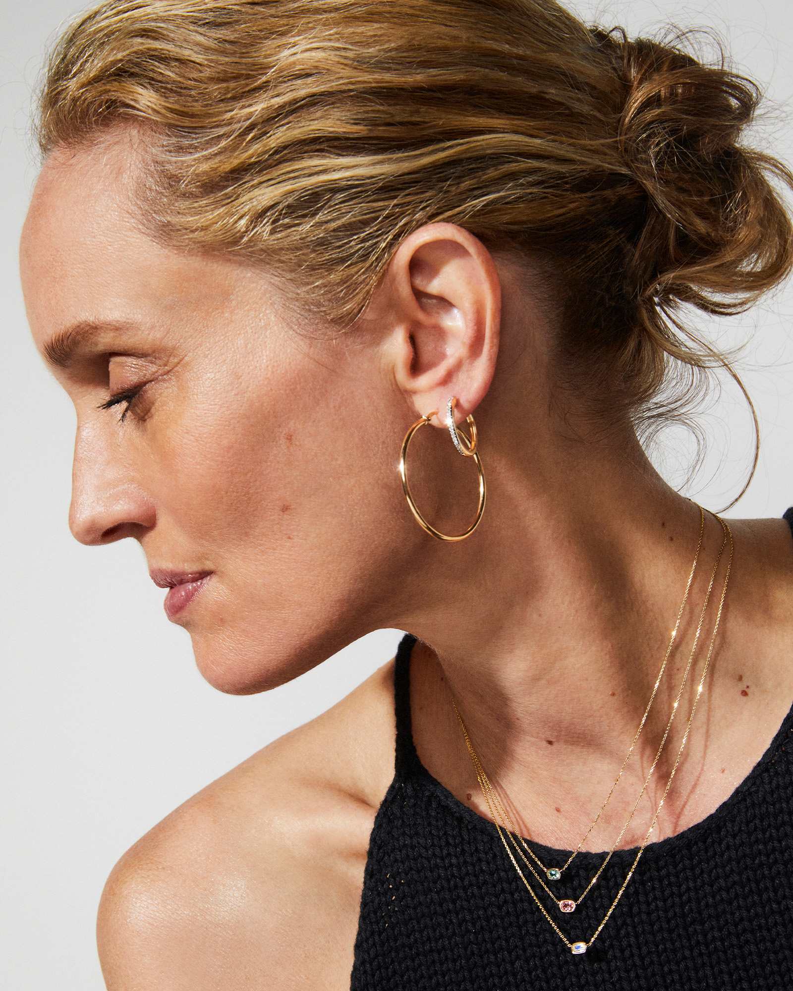 kendra-scott-marisa-oval-solitaire-pendant-necklace-14k-yellow-gold-white-diamond-01
