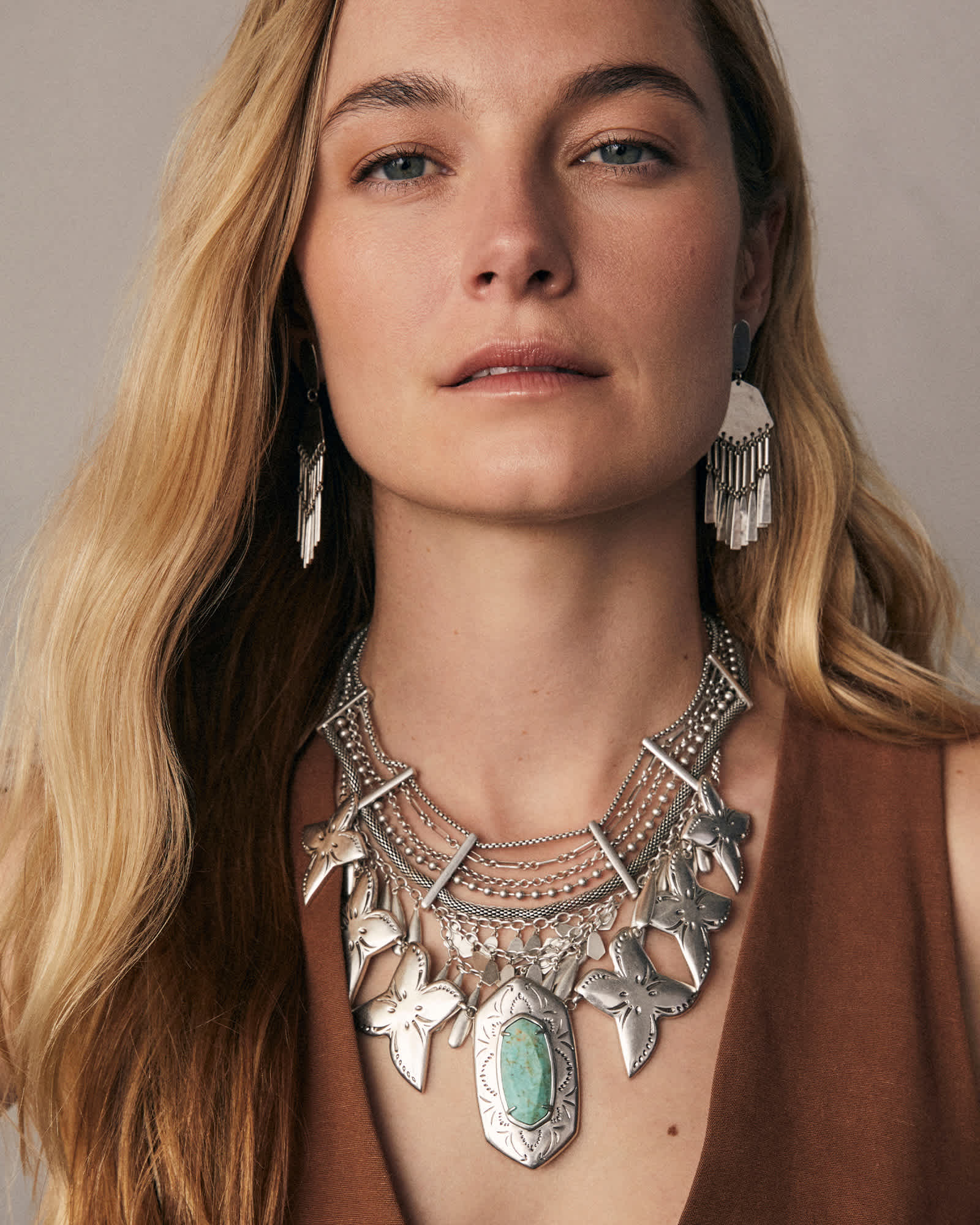 Kendra-Scott-Keziah-Statement-Necklace-Sea-Green-Chrysocolla-Vintage-Silver-00