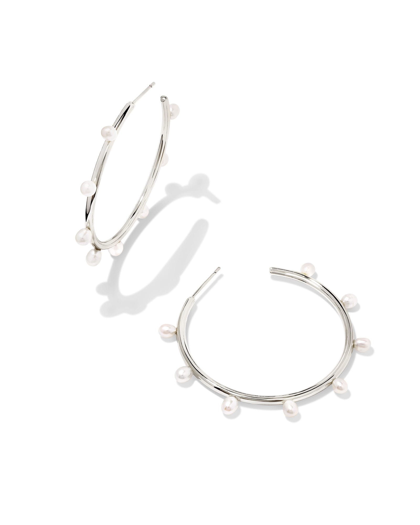 Kendra Scott Leighton Silver Pearl Hoop Earrings in White Pearl | Pearl/Metal Rhodium