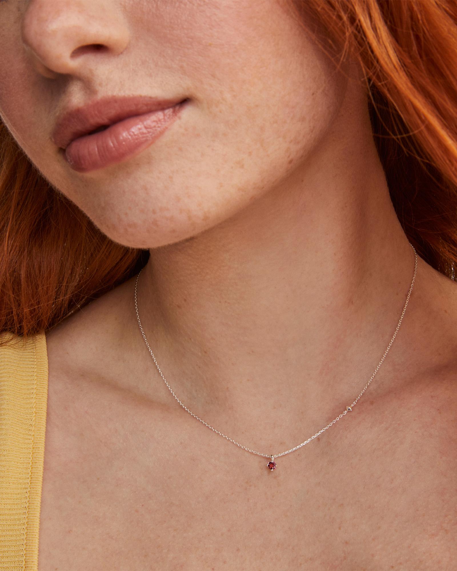 Kendra-Scott-Maisie-Pendant-Necklace-Red-Garnet-Sterling-Silver-01