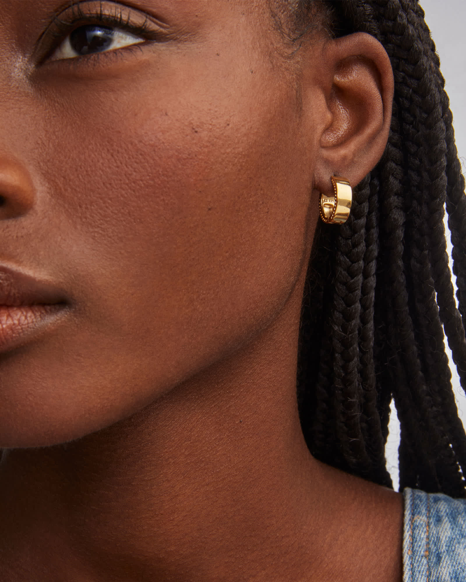 Kendra-Scott-Flat-Small-Hoop-Earrings-Gold-Vermeil-01
