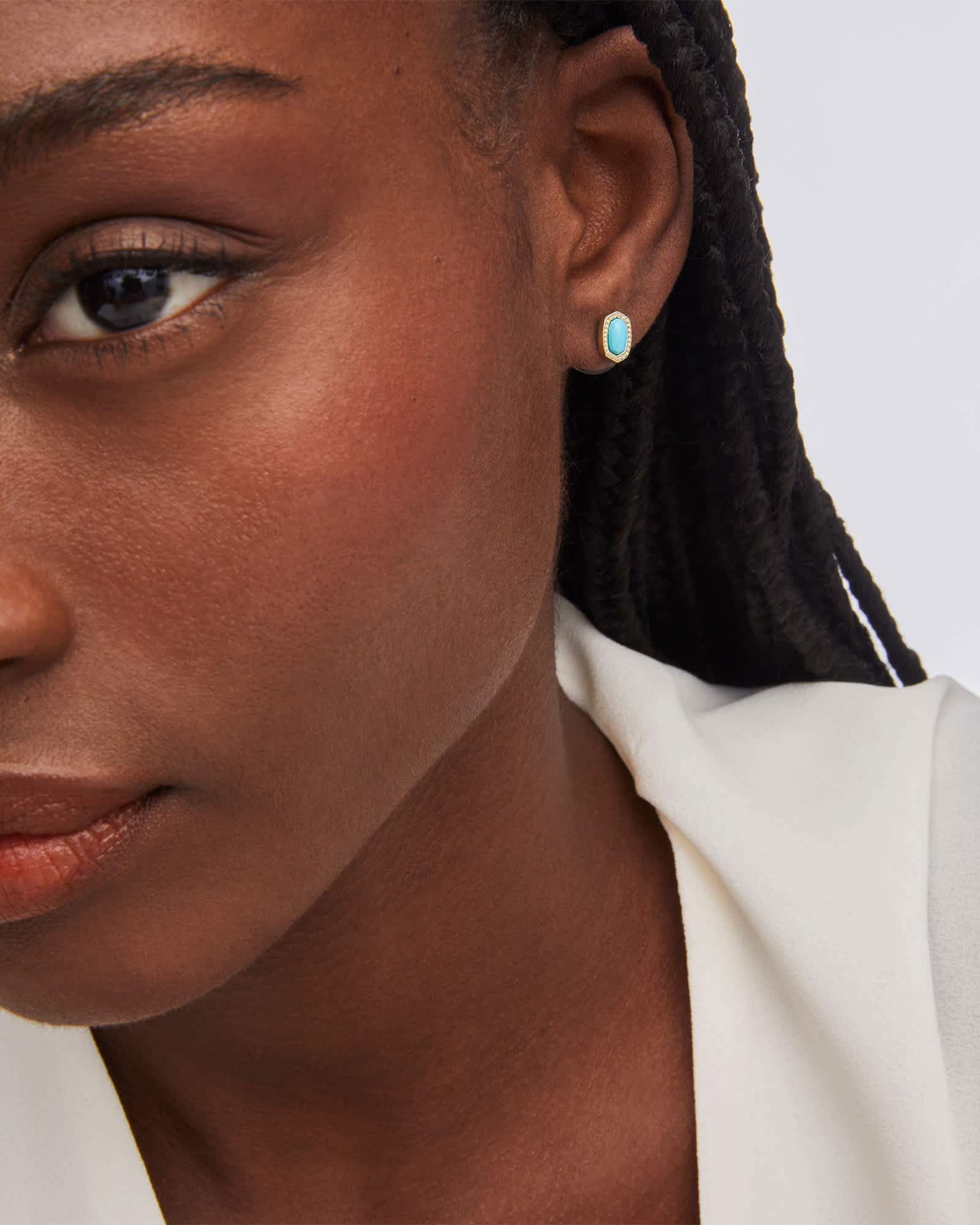 Kendra-Scott-Mini-Ellie-Stud-Earrings-Turquoise-Magnesite-Gold-01