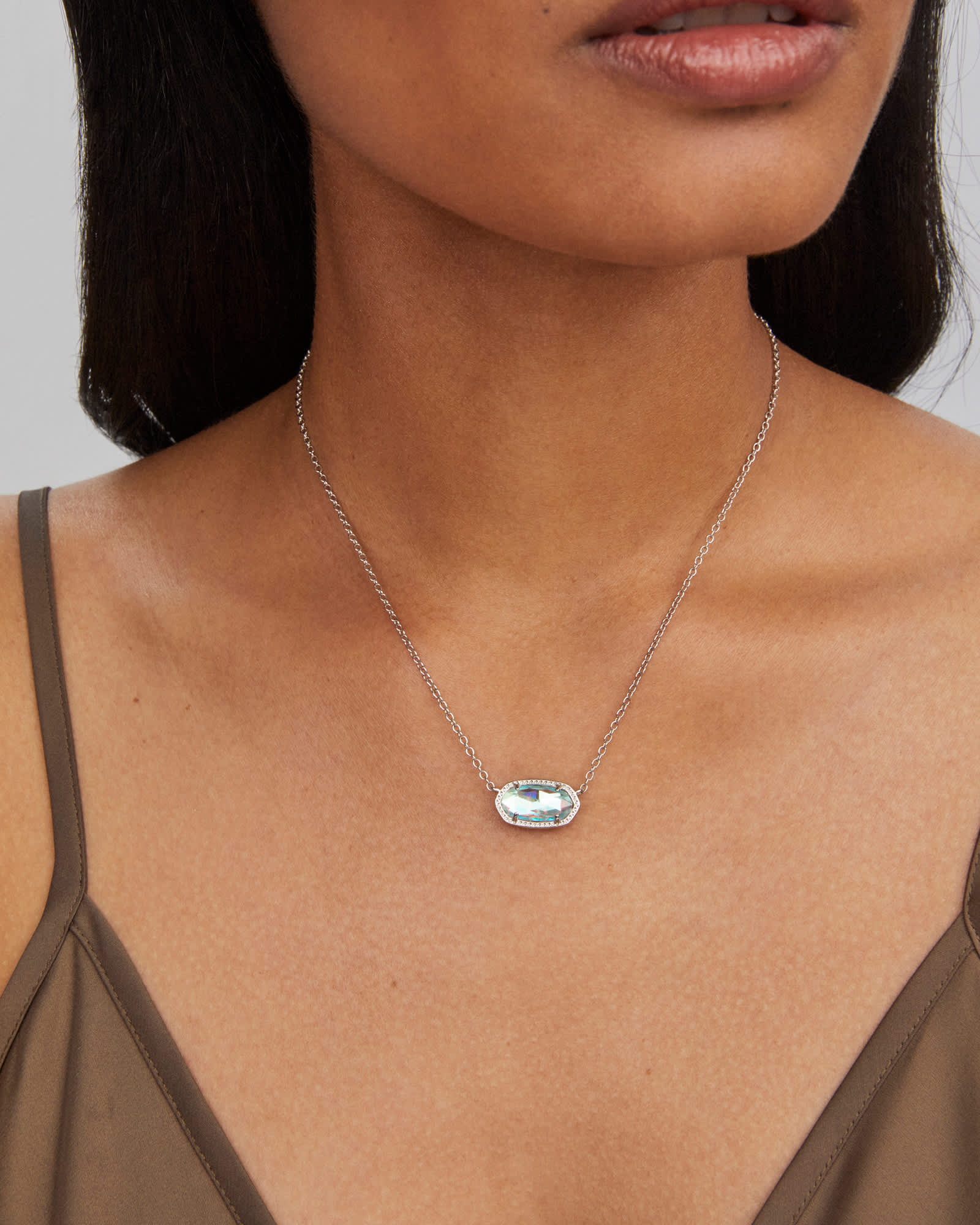 Kendra-Scott-Elisa-Pendant-Necklace-Dichoric-Glass-Silver-00