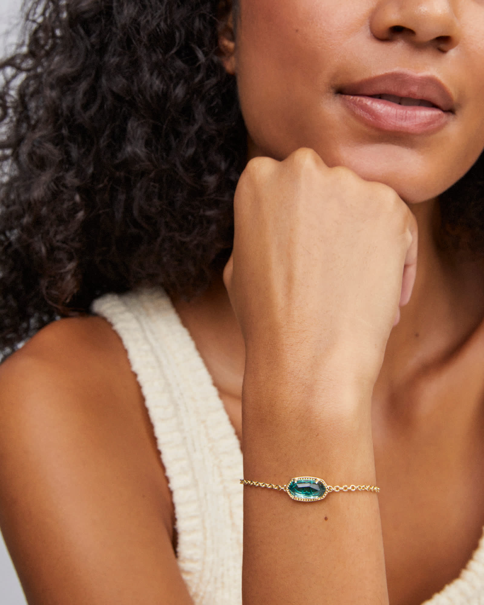 Kendra-Scott-Elaina-Adjustable-Chain-Bracelet-London-Blue-Glass-Gold-00