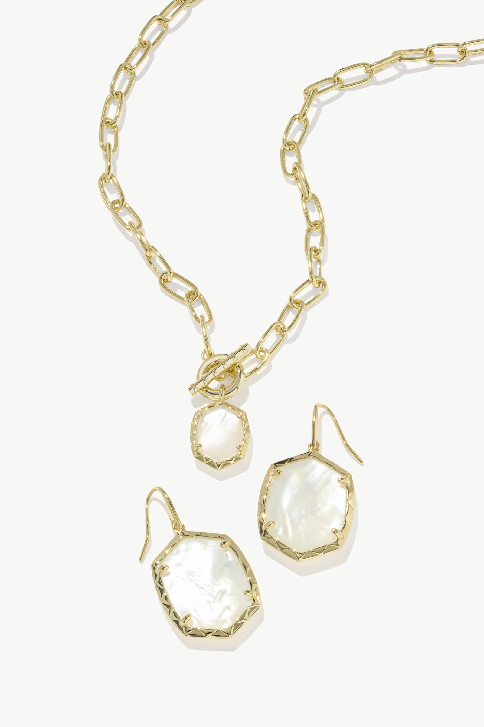 Kendra Scott Daphne Layering Set
