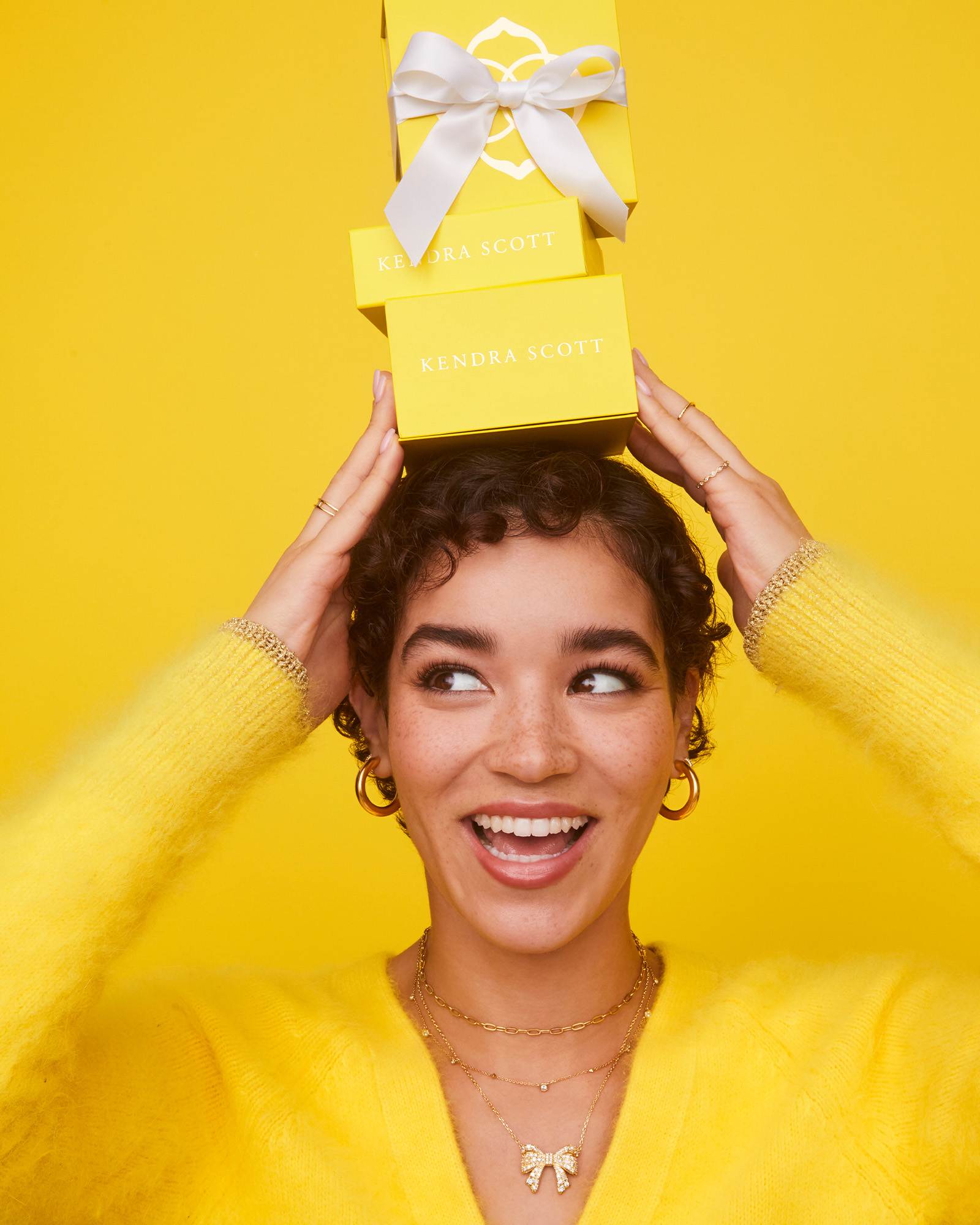 Crystal Letter W Gold Short Pendant Necklace in White Crystal