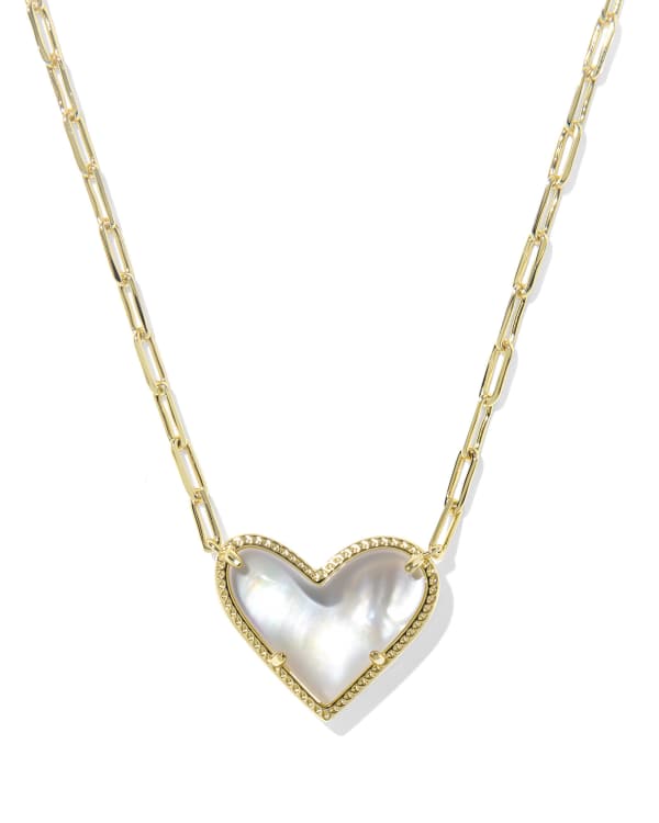 Ari Heart Statement Gold Short Pendant Necklace 