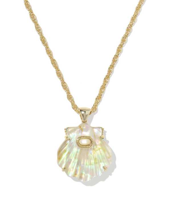 Lucia Shell Gold Short Pendant Necklace