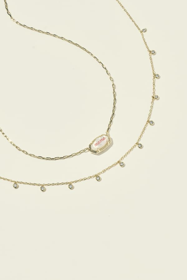 Mama Elisa Pendant Set