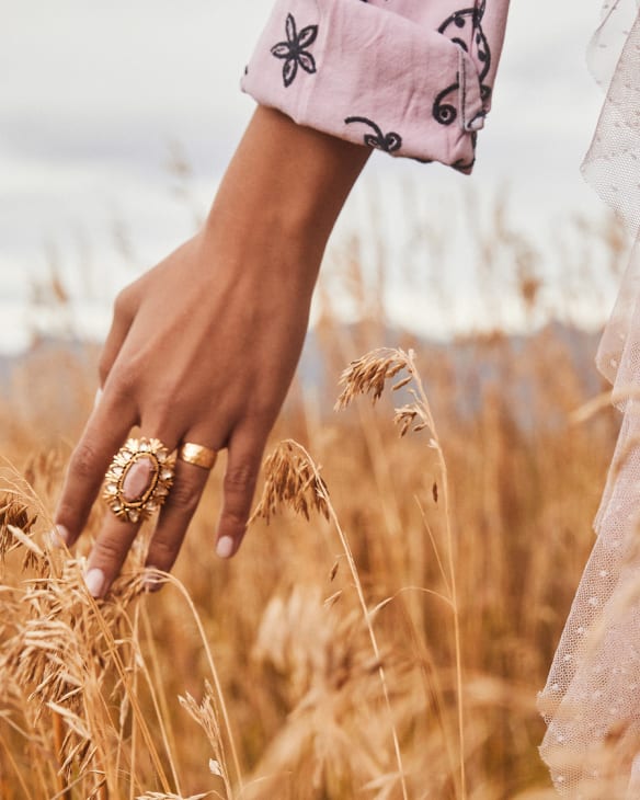 Havana Vintage Gold Cocktail Ring in Blush Pink Quartzite