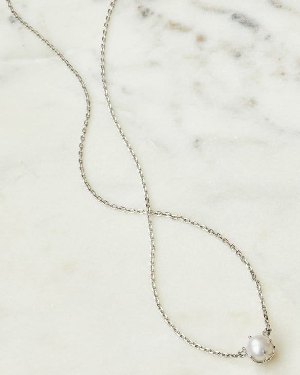 Ashton Silver Pendant Necklace in White Pearl