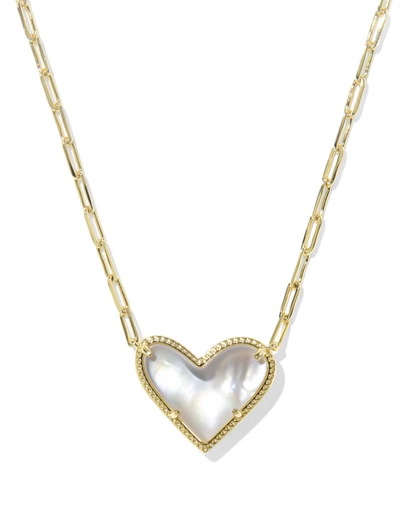 Ari Heart Statement Gold Short Pendant Necklace&nbsp;