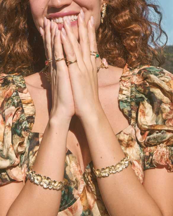 Cailey Flower Gold Cuff Bracelet&nbsp;