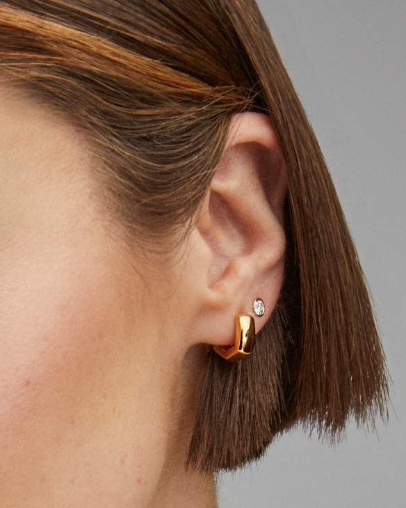 Davie Wide Huggie Earrings in 18k Gold Vermeil