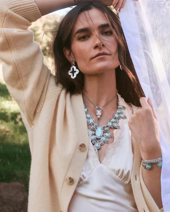 Beau Bolo Necklace in Vintage Silver