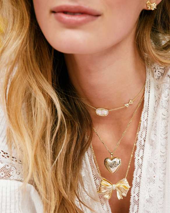 Kendra Scott x LoveShackFancy Gold Elisa Necklace in Marie Pink Blooming Heirloom Illusion