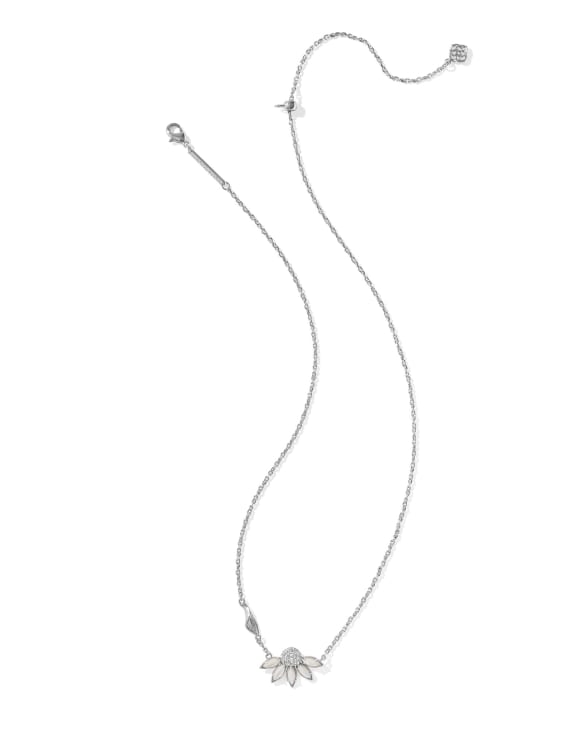 Anya Flower Silver Short Pendant Necklace