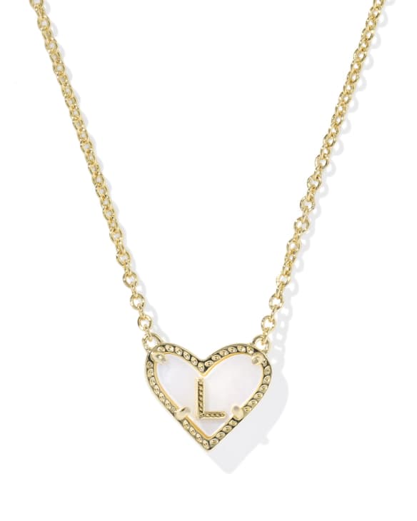 Ari Heart Letter L Gold Short Pendant Necklace