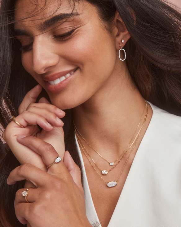 0.39 ct Elisa Pendant Necklace in Pave Diamond and 14k Yellow Gold