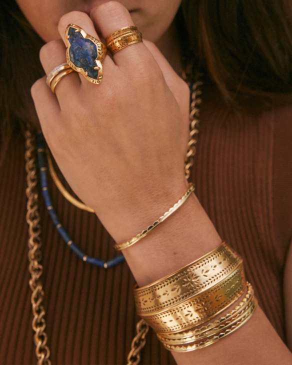 Abbie Vintage Gold Etch Frame Cocktail Ring