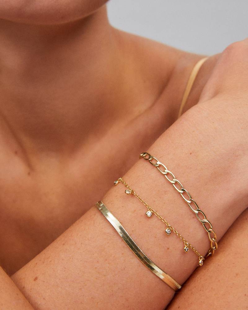 Amelia Chain Necklace in Gold