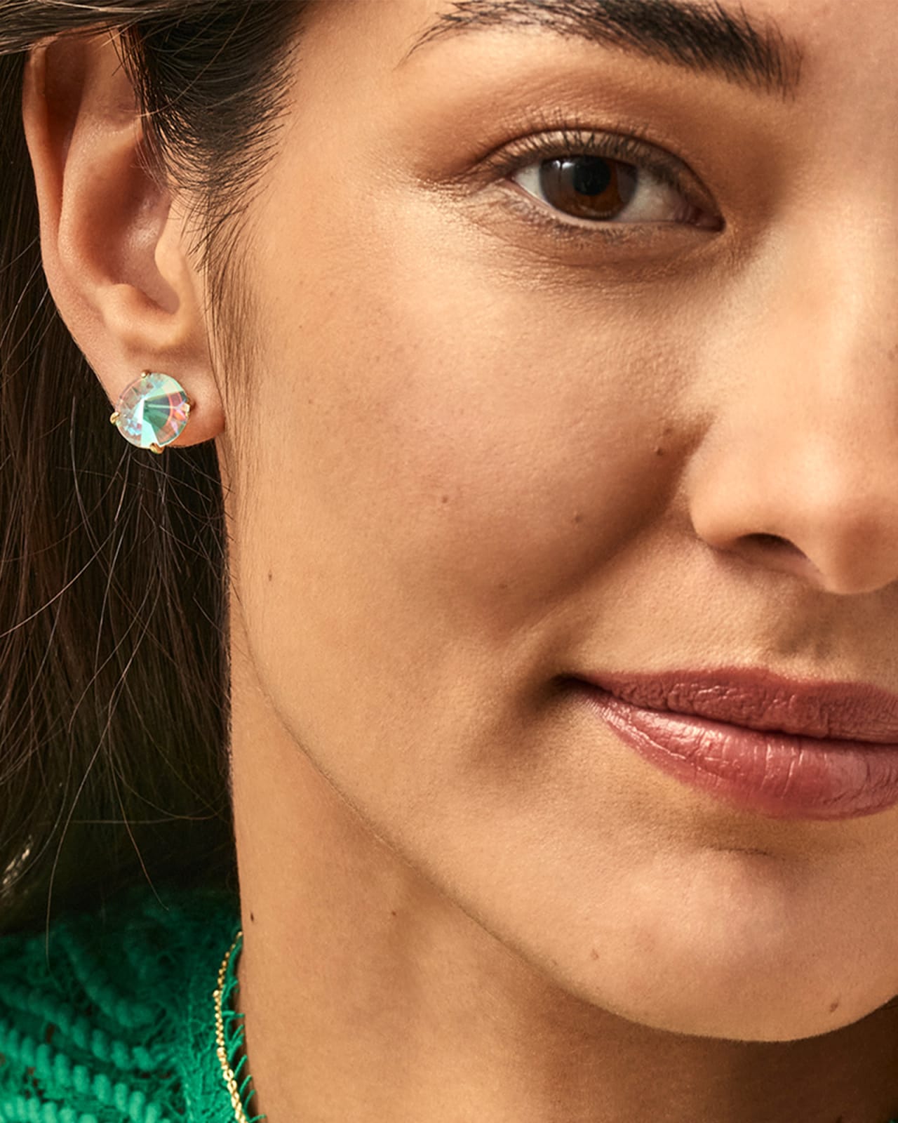 Jolie Gold Stud Earrings in Dichroic Glass Kendra Scott