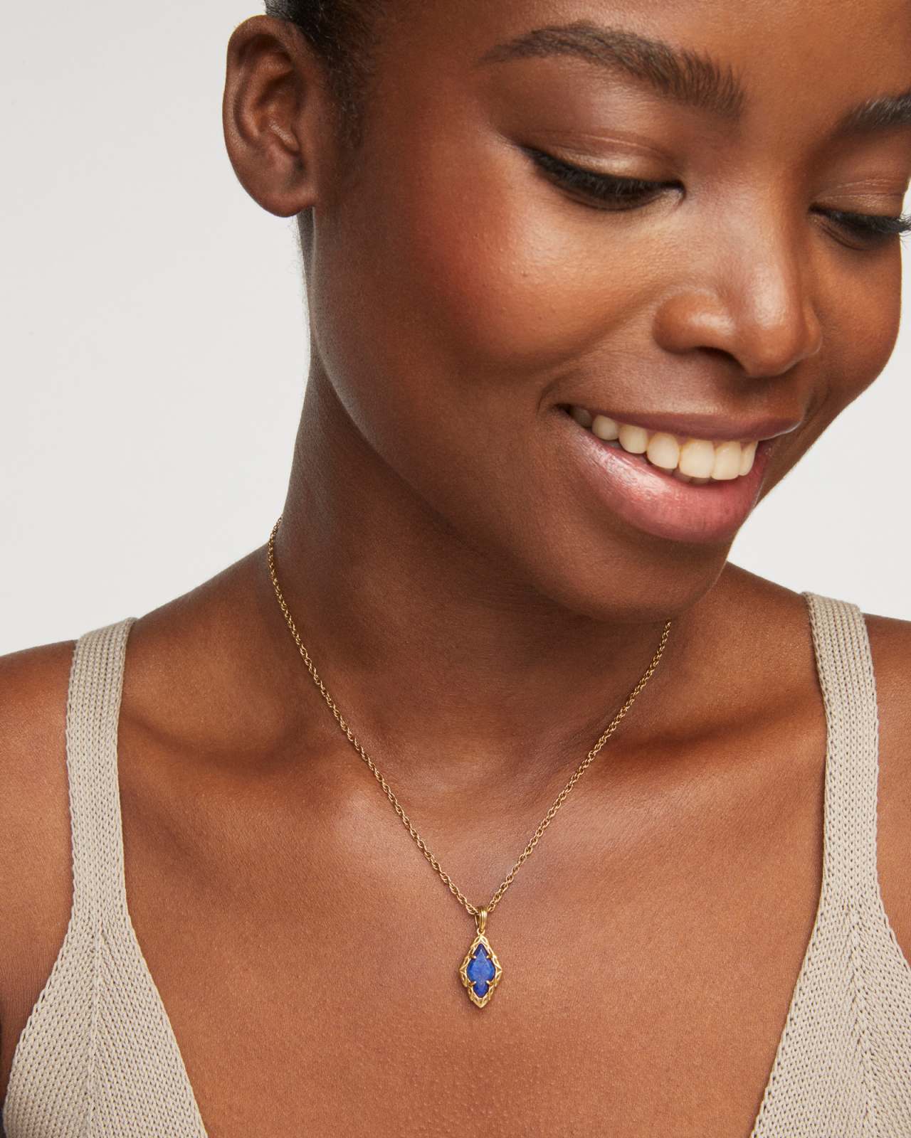 Adeline Vintage Gold Short Pendant Necklace
