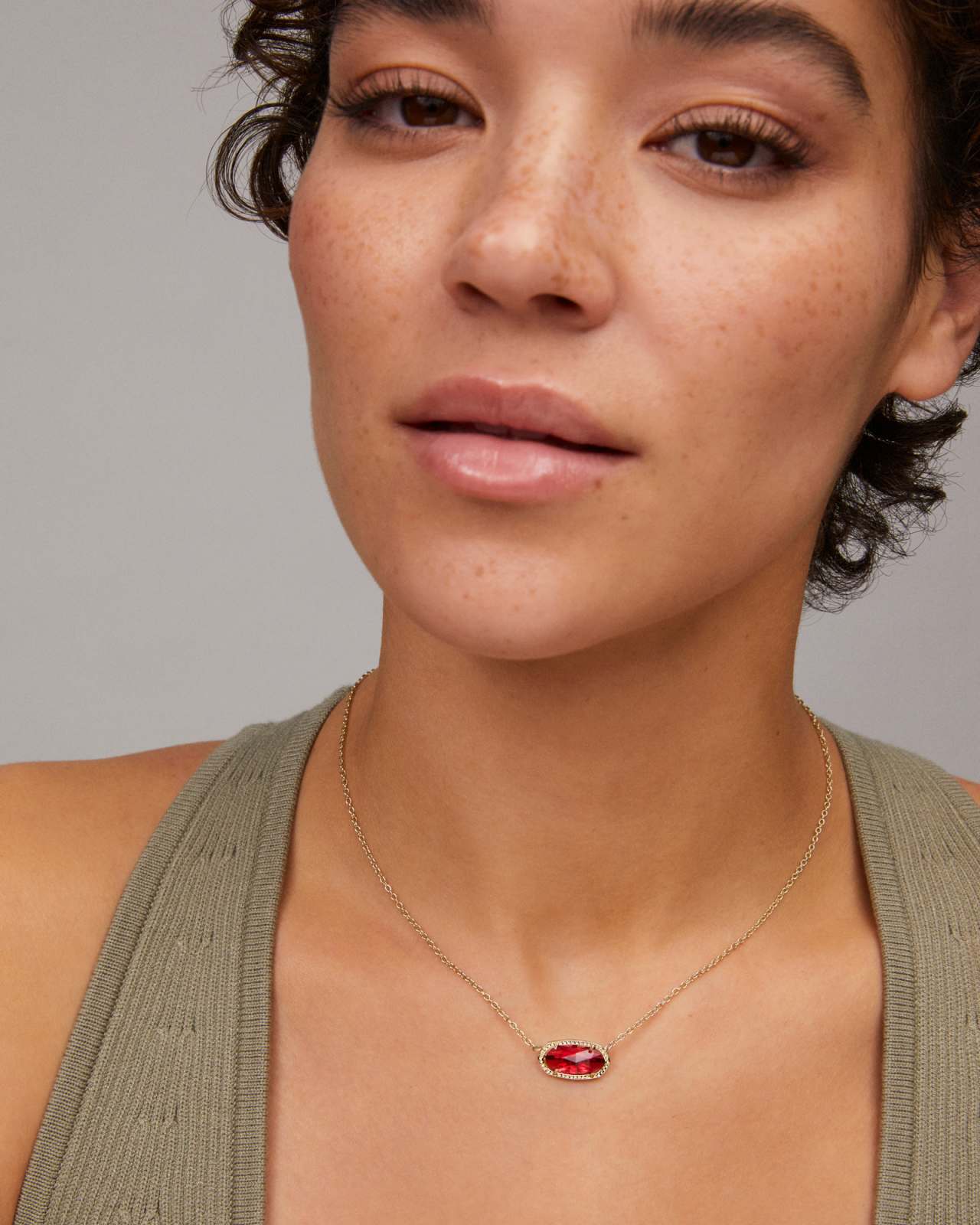 Elisa Gold Pendant Necklace in Azalea Illusion