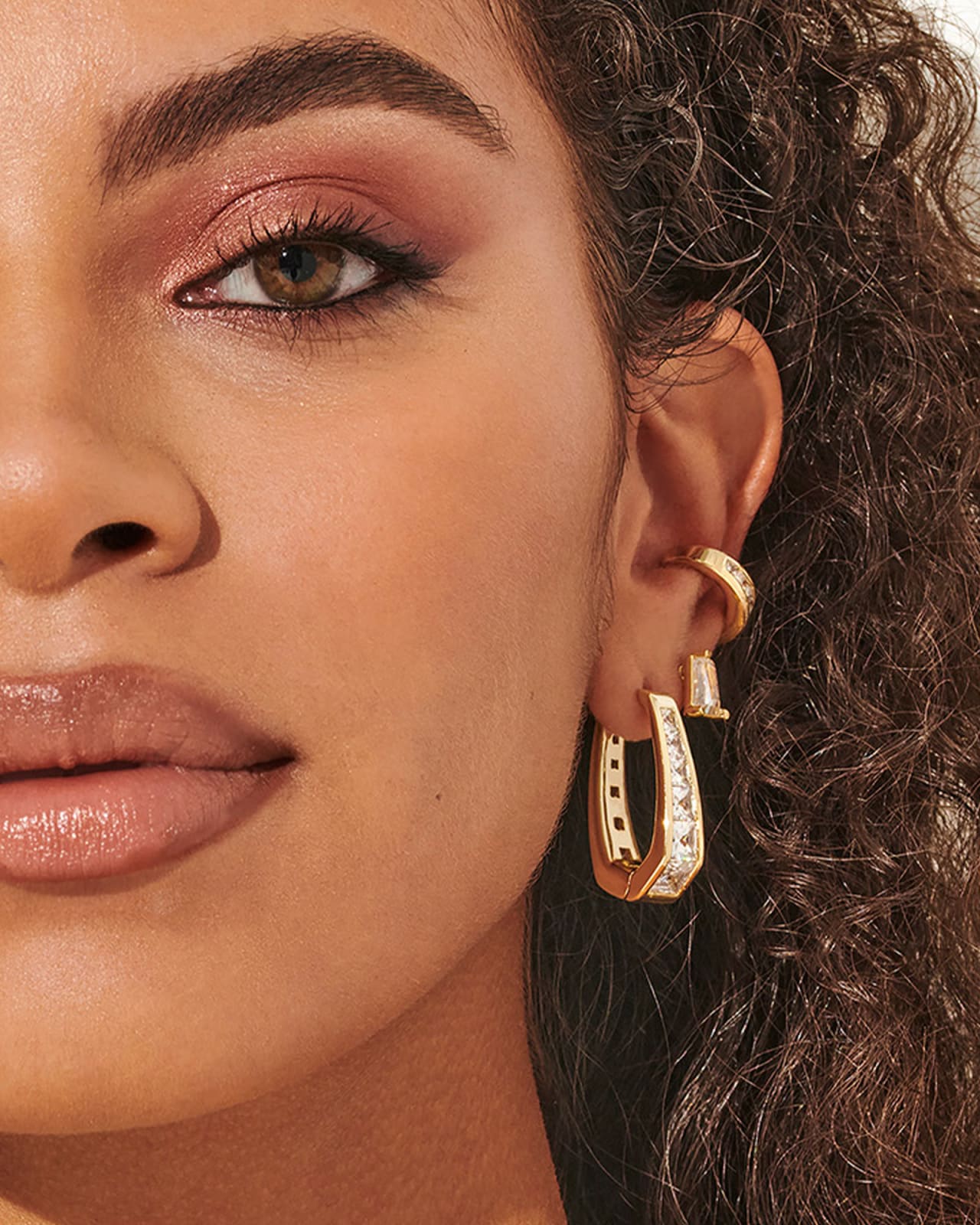 The Ultimate Guide to Ear Cuffs (No Piercing Required)