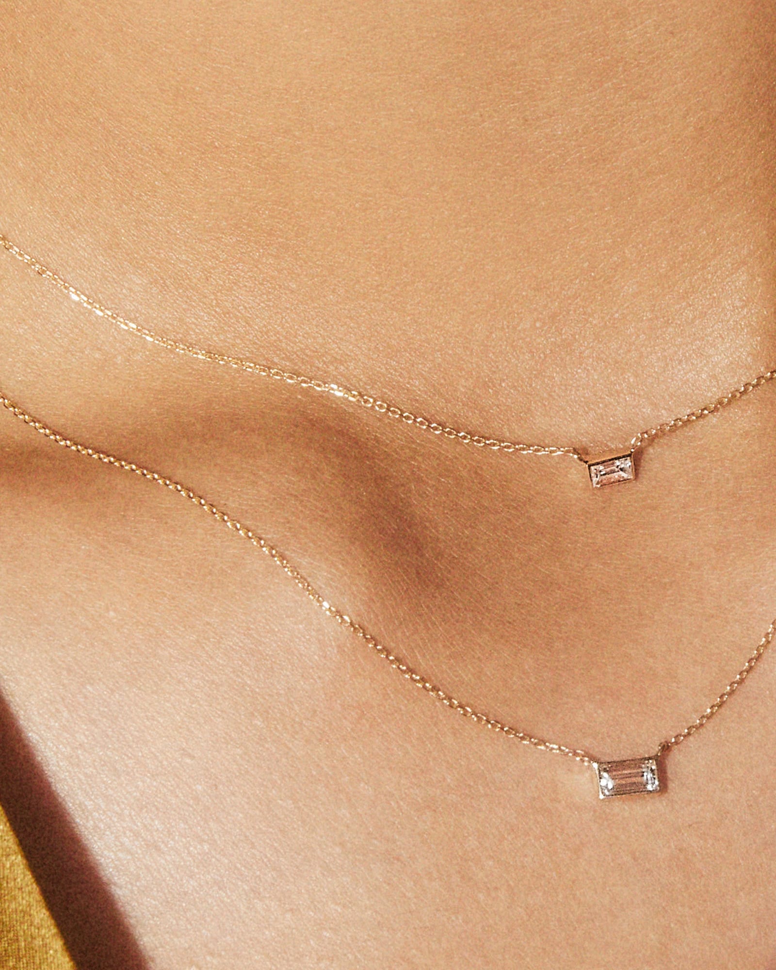 Isabella 14k Gold Pendant Necklace in White Diamond