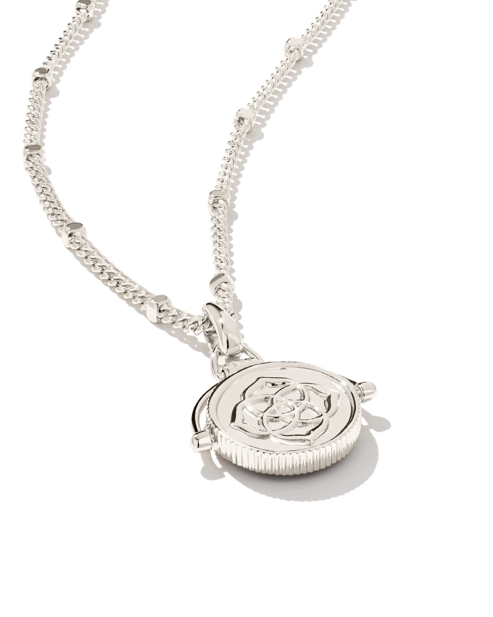 Dira Silver Reversible Pendant Necklace in Ivory Mother-of-Pearl