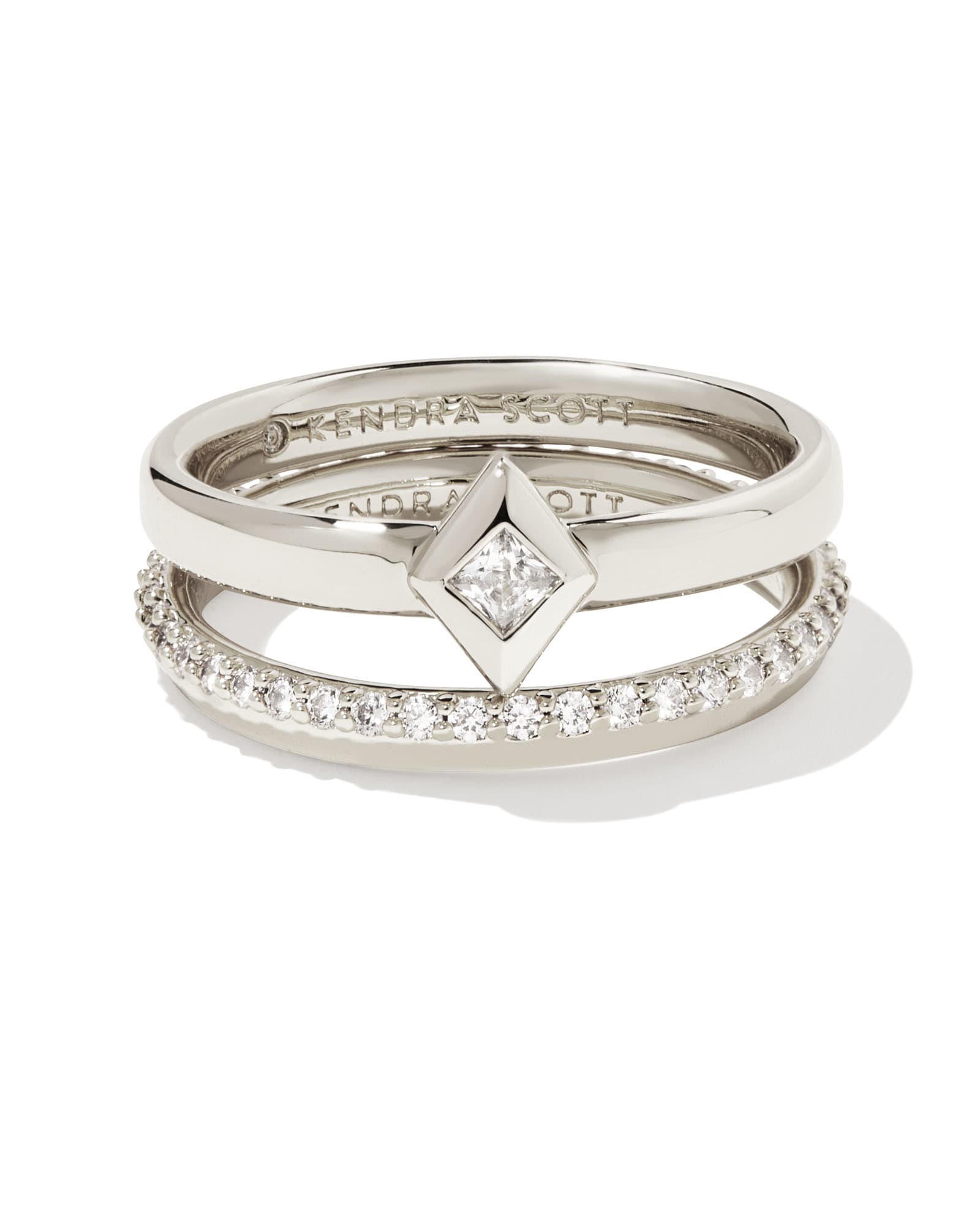 Swarovski apolosign Alpha Ring Size