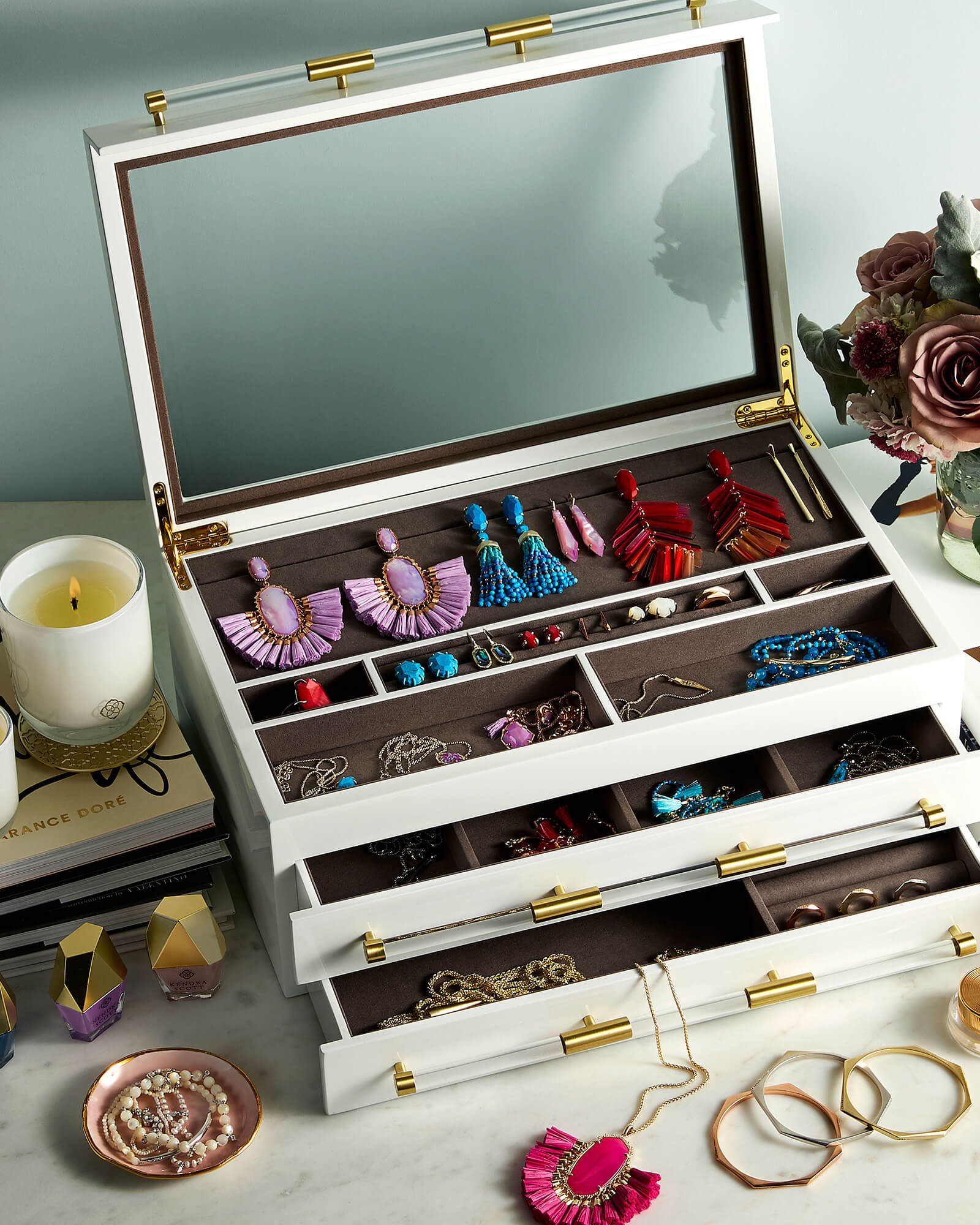 jewelry dresser