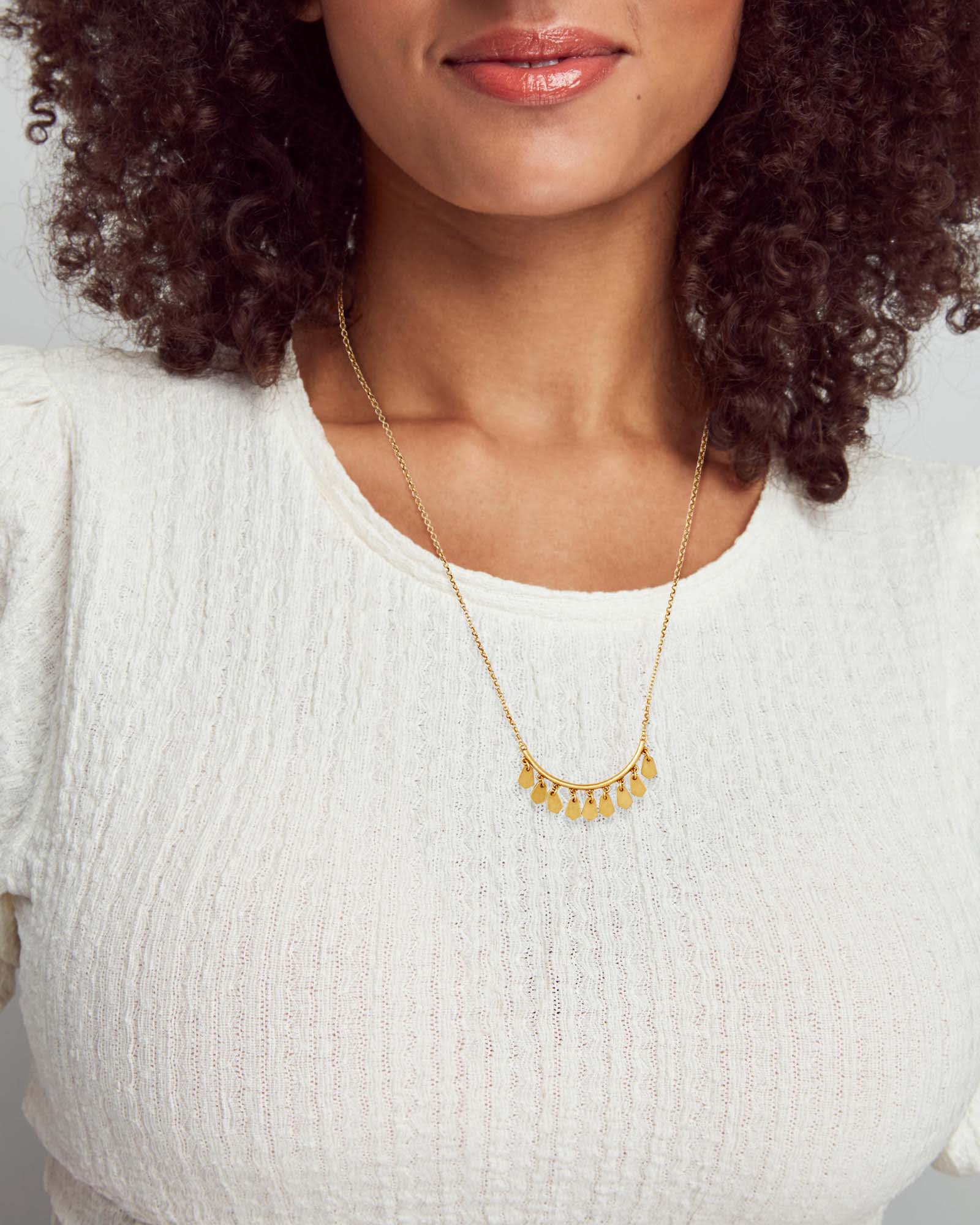Kendra scott sydney earrings deals