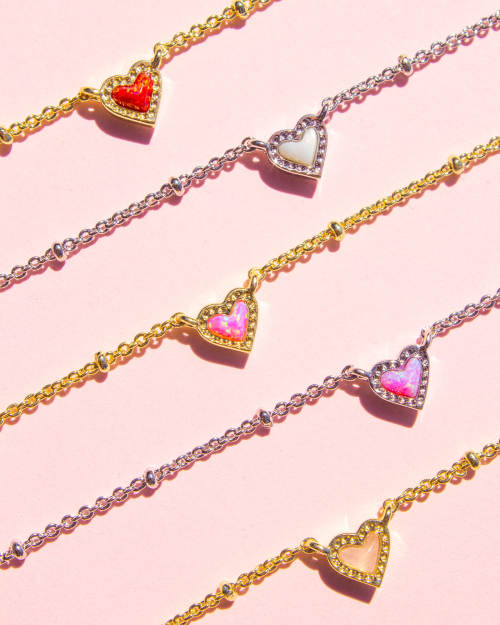 Mini Ari Heart Gold Satellite Short Pendant Necklace Red Lab Grown Opal