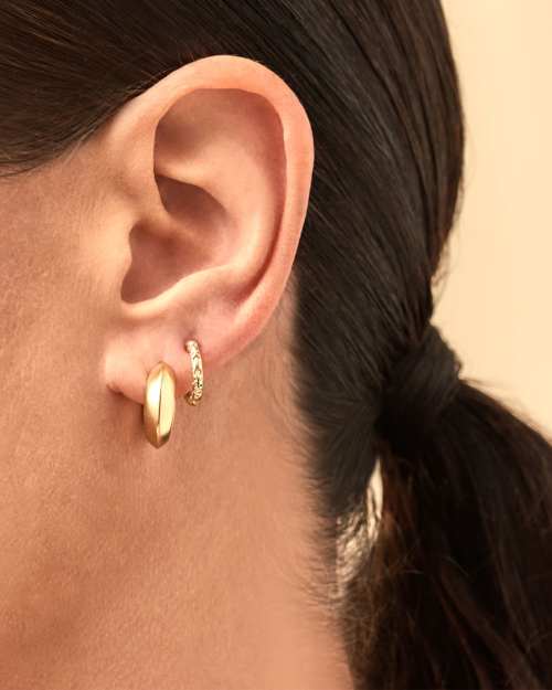 Maggie Huggie Earrings Kendra Scott