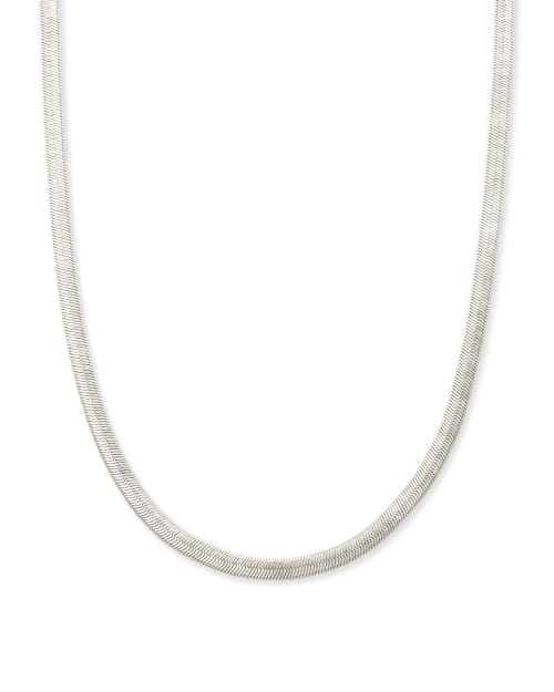 Kassie Chain Necklace in Silver