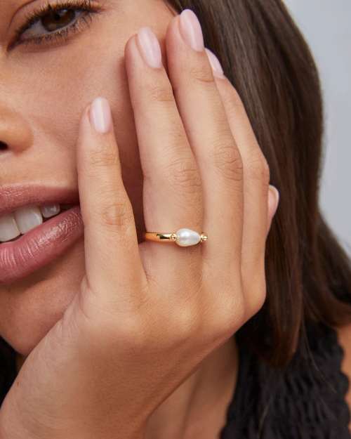 Leighton Gold Pearl Band Ring in Freshwater Cultured Pearl