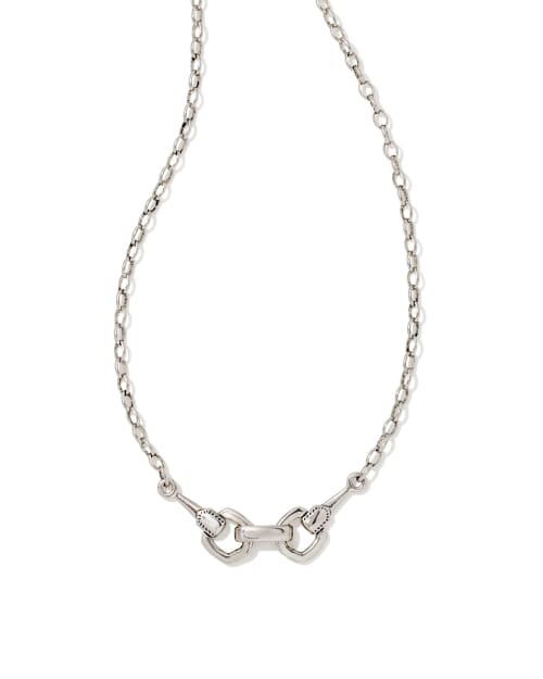 Beau Short Pendant Necklace in Vintage Silver