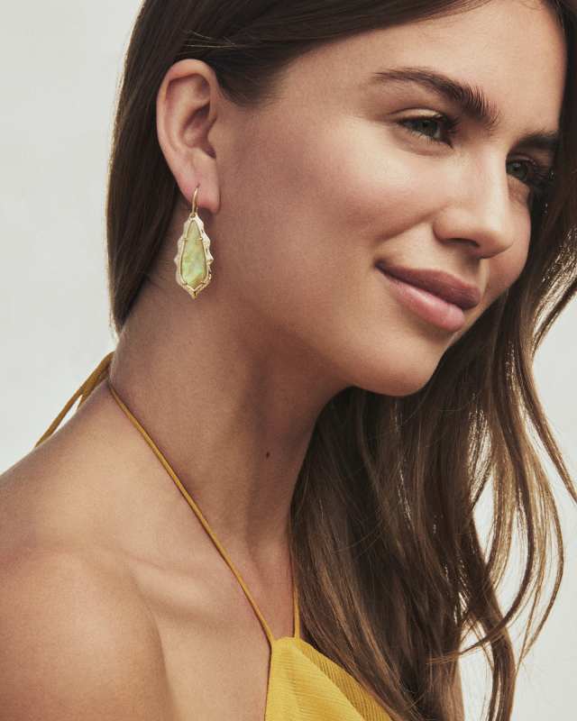 Adriana Scallop Frame Gold Drop Earrings&nbsp; image number 2.0
