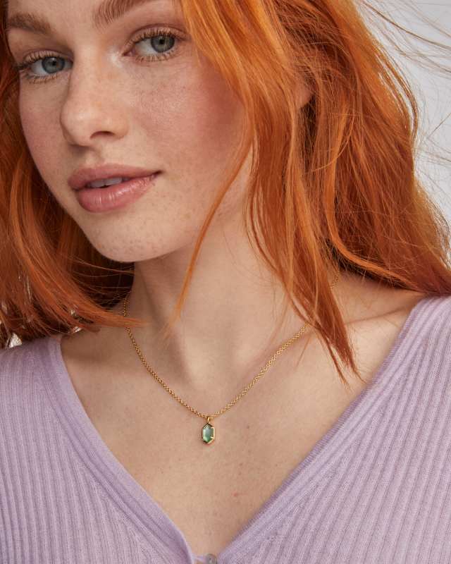 Hallie Gold Short Pendant Necklace image number 3.0