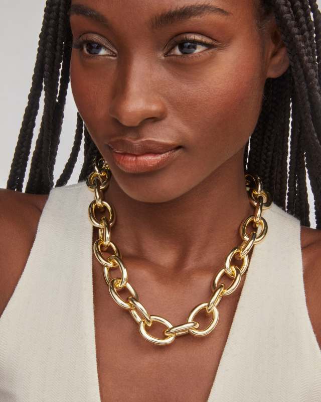 Kaia Gold Statement Chain Necklace image number 3.0
