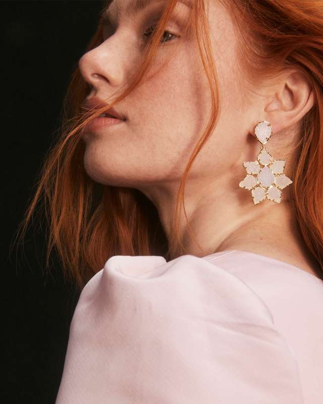 Greta Earrings in Gold Greta Earrings in Gold