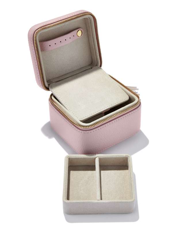 Small Zip Jewelry Case in Blush Pink image number 2.0