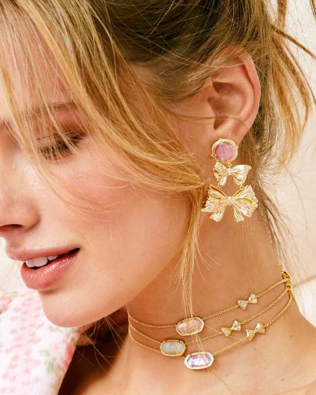 Kendra Scott x LoveShackFancy Gold Elisa Necklace in Marie Pink Blooming Heirloom Illusion image number 3.0